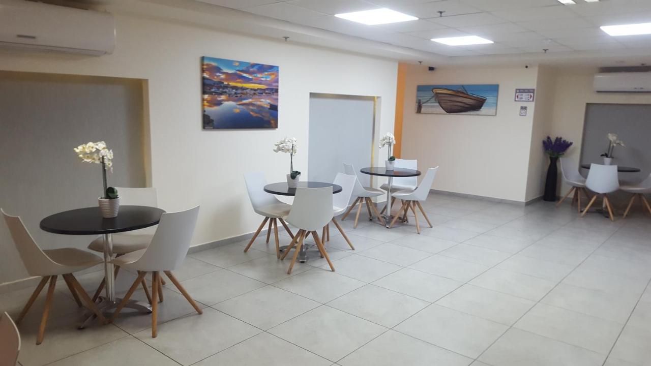 Sur La Mer Hotel Ashdod Extérieur photo